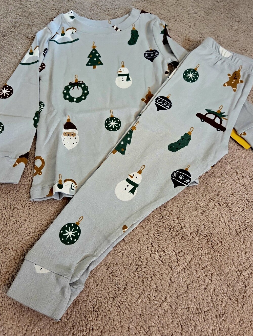Kids Holiday Pajama Set - Light Grey with Green & White Ornaments Brand New